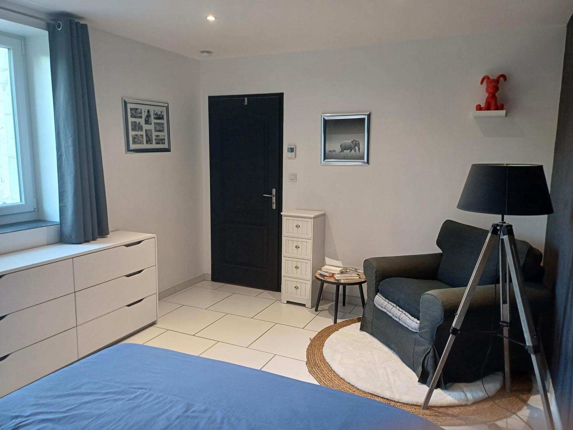 La Grange Des Roisnes Bed & Breakfast Longue Bagian luar foto