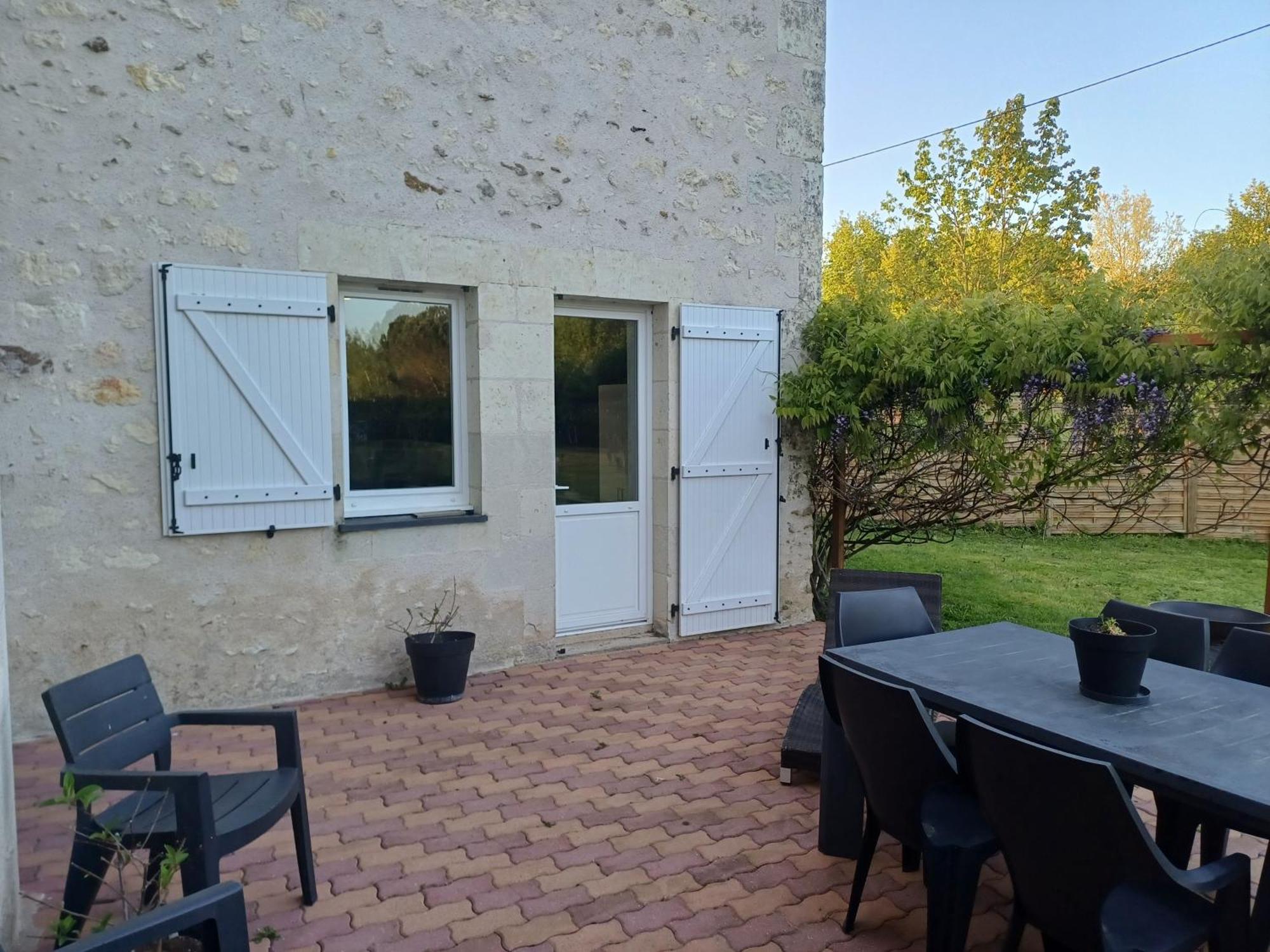 La Grange Des Roisnes Bed & Breakfast Longue Bagian luar foto